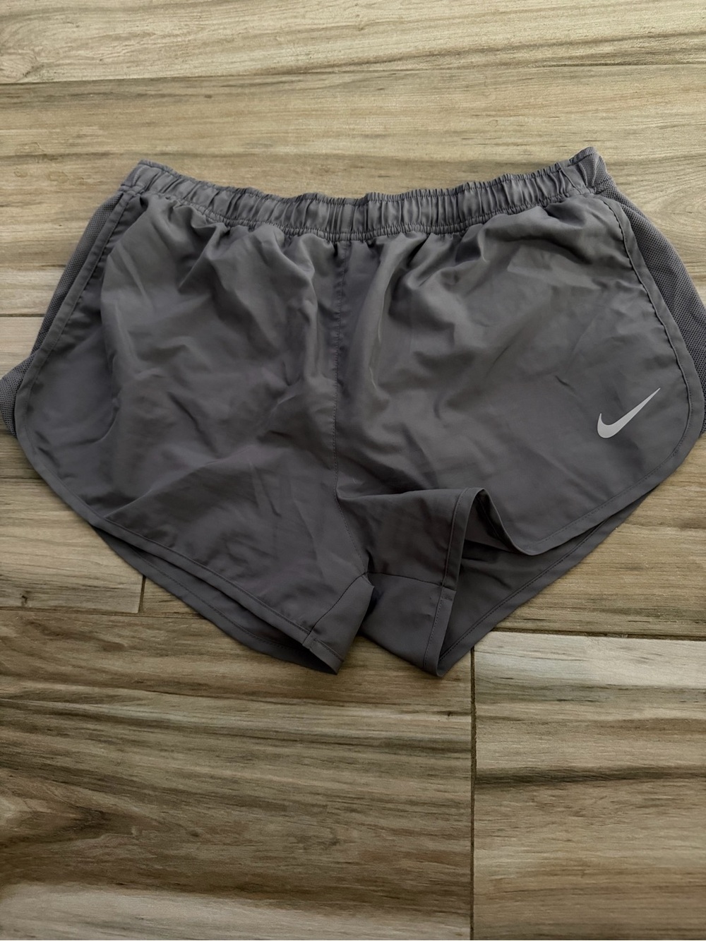 Nike Women’s Gray Dri-FIT Running Shorts XL